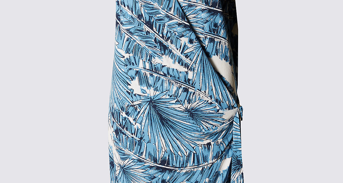 Classic Palm Tree Print Sleeveless Wrap Dress