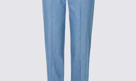 Classic Pull on Mid Rise Slim Leg Jeans