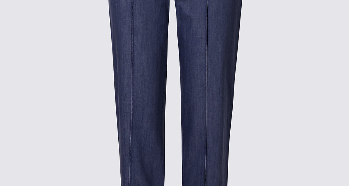 Classic Pull on Mid Rise Slim Leg Jeans